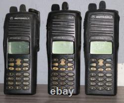LOT DE 3 Radio bidirectionnelle Motorola HT1550 XLS UHF 136-174 MHz, D'OCCASION LOT DE 3 Radio bidirectionnelle Motorola HT1550 XLS UHF 136-174 MHz, D'OCCASION