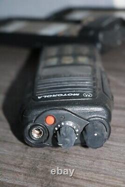 LOT DE 3 Radio bidirectionnelle Motorola HT1550 XLS UHF 136-174 MHz, D'OCCASION