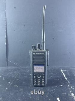 LOT DE 5 Radios Bi-Directionnelles Motorola XPR 7580 AAH56UCN9KB1AN À LIRE