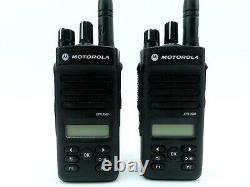 Lot De 2 Motorola Mototrbo 3500 Uhf Portable Two Way Radios Aah02rdh9ja2an