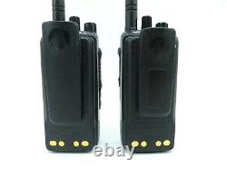 Lot De 2 Motorola Mototrbo 3500 Uhf Portable Two Way Radios Aah02rdh9ja2an