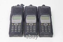 Lot De 3 Radios À Deux Voies Motorola H18uch9pw7an Xts5000 Uhf 764-870mhz