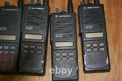 Lot Of 7 Motorola Mts2000 Modèle II Radio Portable 2 Voies H01ucf6pw1bn
