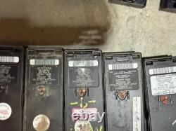Lot de 13 radios bidirectionnelles Motorola MTS2000 H01UCD6PW1BN, fonctionnelles, avec 14 batteries