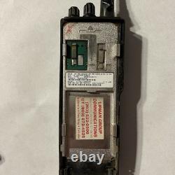 Lot de 13 radios bidirectionnelles Motorola Radius VHF, toutes sur la même fréquence, avec chargeurs et micros