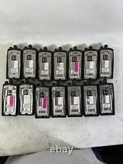 Lot de 14 radios bidirectionnelles Motorola CP110 sans batterie ni antenne H96KCC9AA2AA