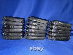 Lot de 17 radios bidirectionnelles Motorola XPR 6580 AAH55UCH9LB1AN avec 3 batteries non testées
