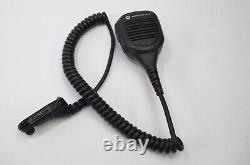 Lot de 21 microphones haut-parleurs pour radios bidirectionnelles Motorola PMMN4069A tels quels.