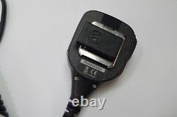 Lot de 21 microphones haut-parleurs pour radios bidirectionnelles Motorola PMMN4069A tels quels.