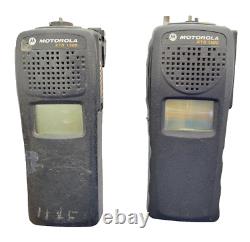 Lot de 2 radios bidirectionnelles Motorola XTS1500 H66ucd9pw5an & H66ucd9pw5bn