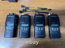 Lot de 4 radios bidirectionnelles Motorola PMUE1479E HT1250 AAH258DF9AA5AN