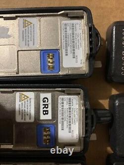 Lot de 5 radios bidirectionnelles UHF Motorola CP185 pour pièces/réparation