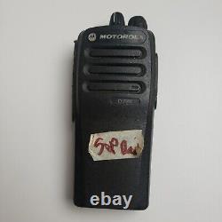 Lot de 5 radios bidirectionnelles UHF Motorola CP200d AAH01QDC9JC2AN 403-470 MHz (À LIRE)