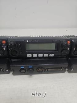 Lot de cinq (5) radios bidirectionnelles Motorola XTL2500 700-800 MHz UHF M21URM9PW1AN