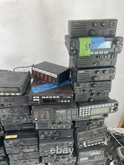 Lot de radios bidirectionnelles 135+ Motorola Kenwood Uniden Standard Radio Shack Grecom OEM