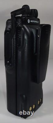 MOTOROLA HT1250 UHF 450-520 MHz Radio bidirectionnelle Police, Pompiers, EMS AAH25SDF9AA5AN