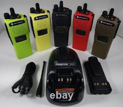 MOTOROLA XTS2500 1,5 UHF 380-470 MHz Radio bidirectionnelle numérique P25 H46QDD9PW5BN ADP