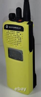 MOTOROLA XTS2500 1,5 UHF 380-470 MHz Radio bidirectionnelle numérique P25 H46QDD9PW5BN ADP
