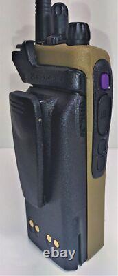 MOTOROLA XTS2500 III UHF 380-470 MHz Radio Numérique Bi-Directionnelle P25 H46QDH9PW7BN AES