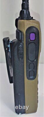 MOTOROLA XTS2500 III UHF 380-470 MHz Radio Numérique Bi-Directionnelle P25 H46QDH9PW7BN AES