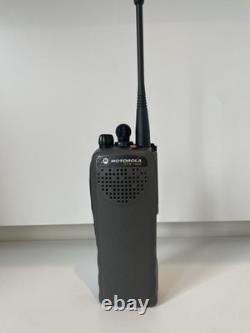 MOTOROLA XTS 1500 UHF 450-520 MHz Nouvelle Batterie/Antennes Programmation Gratuite