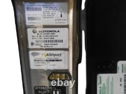 MOTOROLA XTS-5000 Radio VHF Bidirectionnelle Avec Batterie Et Chargeur H18KEH9PW7AN