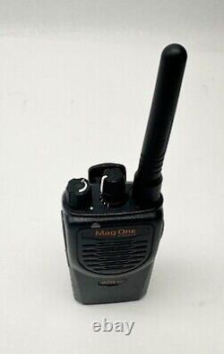Mag One de Motorola BPR40 Radio Portable Bi-Directionnelle AA
