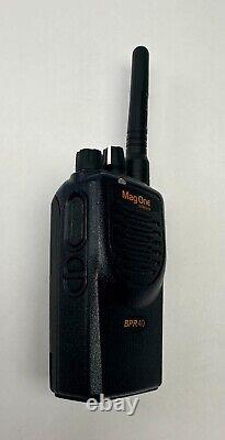Mag One de Motorola BPR40 Radio Portable Bi-Directionnelle AA