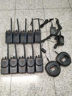 Mag One de Motorola Chargeur BPR40 8CH Radio Bidirectionnelle (10 pièces) et BASE DE CHARGE (2 pièces)
