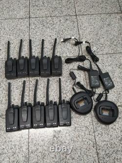 Mag One de Motorola Chargeur BPR40 8CH Radio Bidirectionnelle (10 pièces) et BASE DE CHARGE (2 pièces)