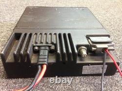 Motorola Astro Spectra Vhf P25 Radio Numérique Large / Étroite Trunking 146-174mhz Ham