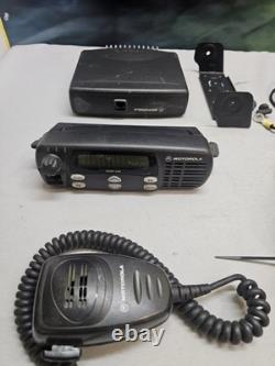 Motorola CDM1250 136-174 MHz VHF 45w Radio Bi-Directionnelle à Tête Distante AAM25KKD9AA2AN