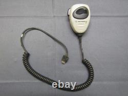 Motorola CDM1250 136-174 MHz VHF radio bidirectionnelle 45 watts avec micro AAM25KKD9AA2AN