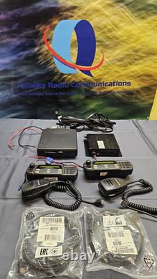 Motorola CDM1250 42-50 MHz Basse Bande 60w TÊTE DUALE à Distance Radio Bi-Directionnelle avec Micros