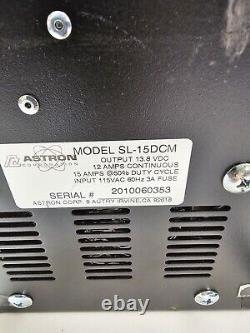 Motorola CDM1550 LS+ 136-174 MHz 45 Watt VHF Base Radio Astron à deux voies avec micro de bureau