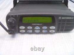 Motorola CDM1550 LS+ UHF 40 Watt radio bidirectionnel professionnel tel quel