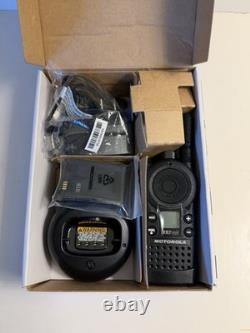 Motorola CLS1410 radio bidirectionnelle professionnelle UHF 1 watt à 4 canaux