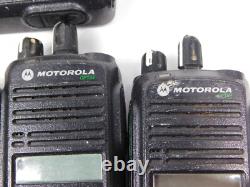 Motorola CP185 Radio Portable Bi-Directionnel AAH03RDF8AA7AN LOT DE PIÈCES OU RÉPARATION