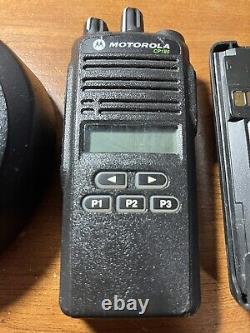 Motorola CP185, VHF (136-174MHz) 5W, 16Ch. Radio bidirectionnelle. PROGRAMMATION GRATUITE.