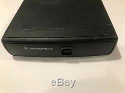 Motorola Cdm1550 Vhf Mobile Two Way Radio Aam25kkf9aa5an Non Panneau Avant (tête)