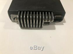 Motorola Cdm1550 Vhf Mobile Two Way Radio Aam25kkf9aa5an Non Panneau Avant (tête)