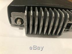 Motorola Cdm1550 Vhf Mobile Two Way Radio Aam25kkf9aa5an Non Panneau Avant (tête)
