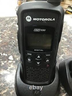 Motorola Dtr550 Numérique Portable Double Way Radio Noir