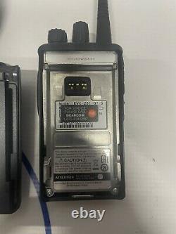 Motorola Evx-261-g7-5 Uhf Radio Deux Voies Avec Chargeur Garantie De 30 Jours