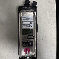 Motorola H18UCH9PW7AN XTS 5000 Modèle III Radio bidirectionnelle 700 / 800 MHz FPP