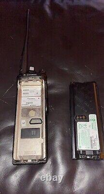 Motorola H18uch9pw7an Xts 5000 Modèle III 700 / 800 Mhz Radio À Deux Voies