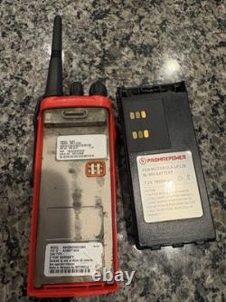 Motorola HT1250 LS Rouge UHF Radio Bi-Directionnelle REMIS À NEUF