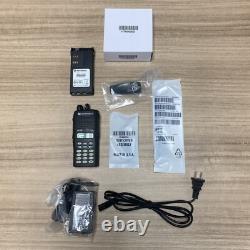 Motorola HT1250 UHF 403-470 MHz 128 canaux Radio bidirectionnelle à clavier complet AAH25RDH9AA6AN