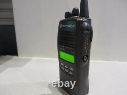 Motorola Ht1250 Uhf 450-512 Mhz 128ch 4w Radios À Deux Voies Aah25sdf9aa5an Avec Batt
