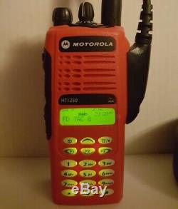Motorola Ht1250 Vhf 136-174mhz Dtmf Police Fire Ems Two-way Radio Aah25kdh9aa6an